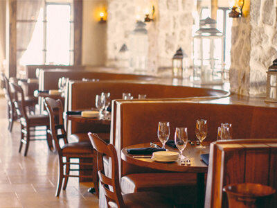 served booths in Estia restaurant